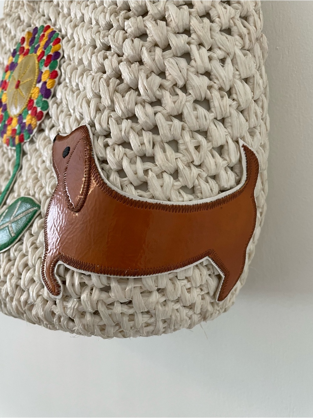 Vintage Made in Japan Dachmund Woven Tote Bag Leather Appliqué Novelty Dog Purse - Picture 4 of 15